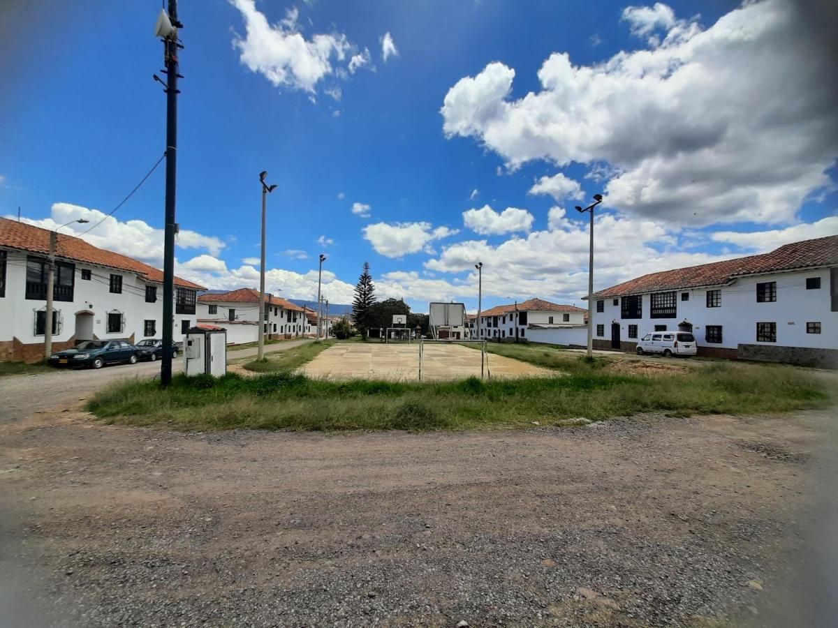 Aparta Hotel El Refugio De Maria Вілья-де-Лейва Екстер'єр фото
