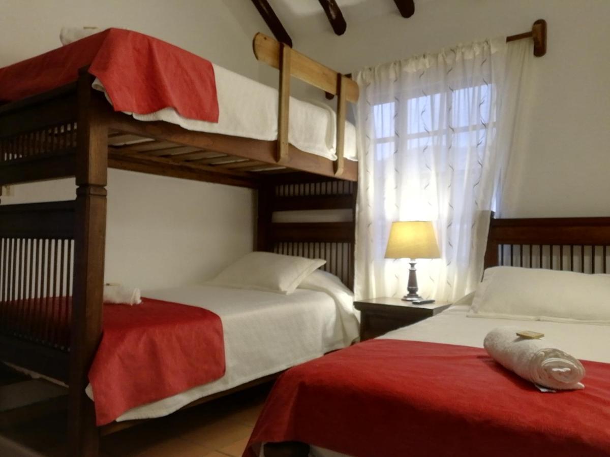 Aparta Hotel El Refugio De Maria Вілья-де-Лейва Екстер'єр фото